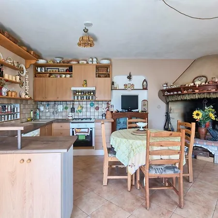 Holiday home House Sumber Nedescina